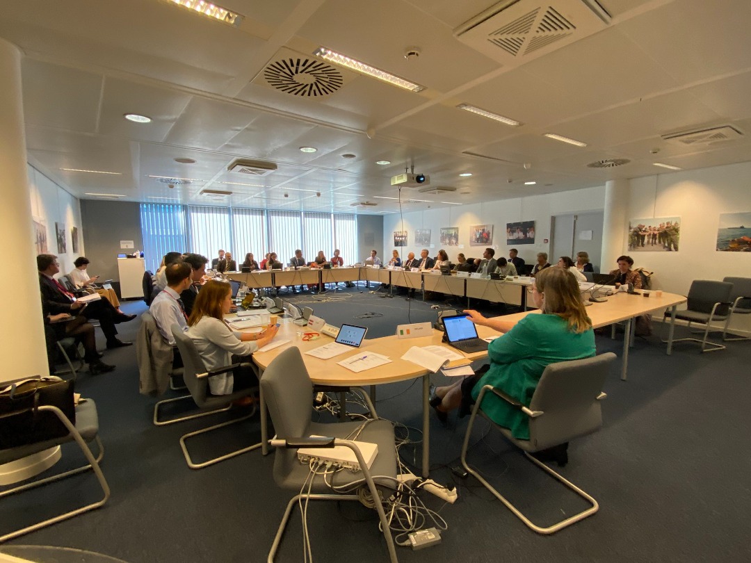 اروپایي ټولنې پر ټول‌شموله حکومت ټینګار کړی